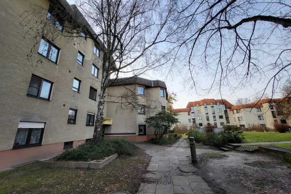 WBS100! 3-Zimmer-Wohnung in Mariendorf!!